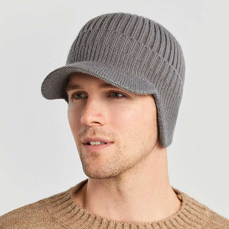 Cappello lavorato a maglia con protezione per le orecchie calda elastica da equitazione all'aperto