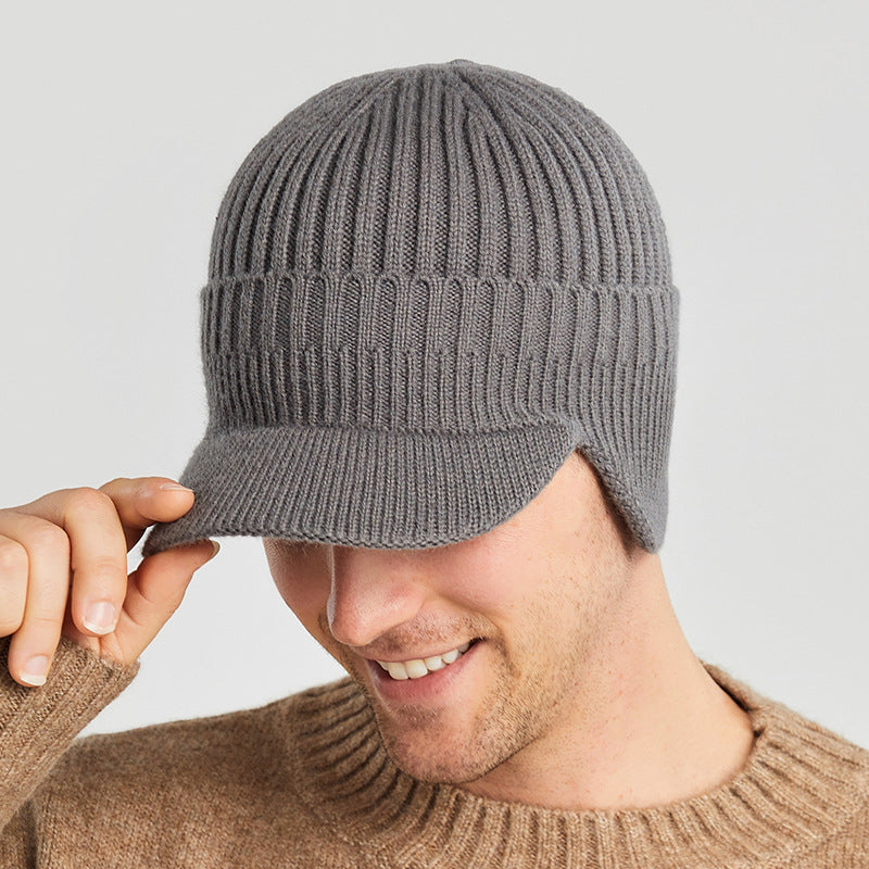 Cappello lavorato a maglia con protezione per le orecchie calda elastica da equitazione all'aperto