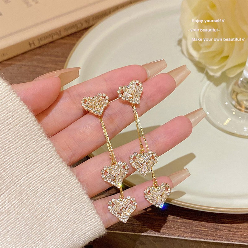 🔥Limited Time Special Price !!🎉Romantic Long Chain Heart Drop Earrings