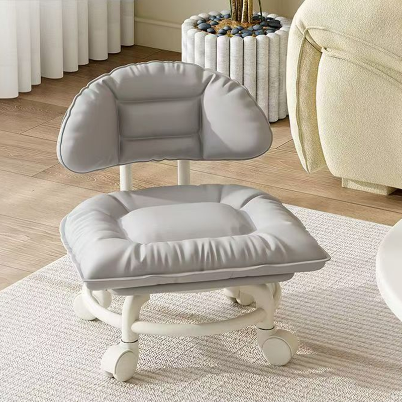 ⏳Time-Limited Special⏰ Rolling Low Stool with Backrest – Padded seat & silent casters – Perfect for workshops, garages or studios – comfortable and mobile 🛠️✨