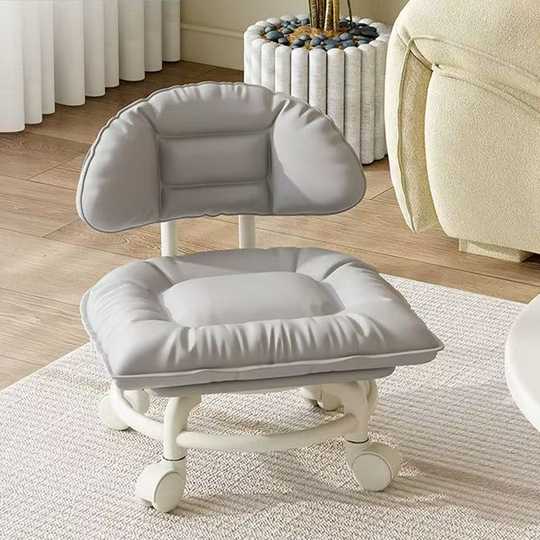 ⏳Time-Limited Special⏰ Rolling Low Stool with Backrest – Padded seat & silent casters – Perfect for workshops, garages or studios – comfortable and mobile 🛠️✨